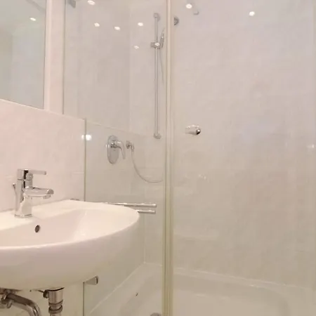 Metropol, Whg 160, Seeseite 7og
